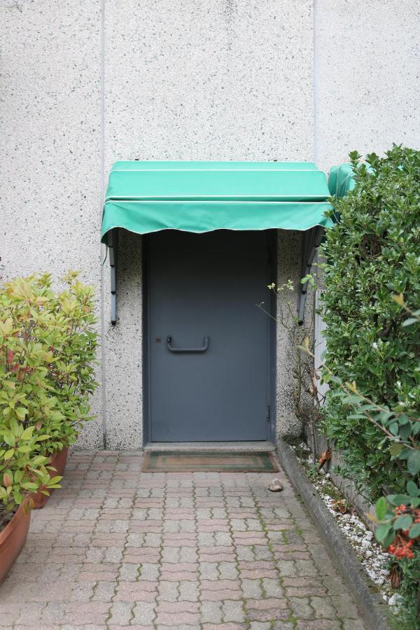Sleep Inn Assago With Balcony - 8 エクステリア 写真